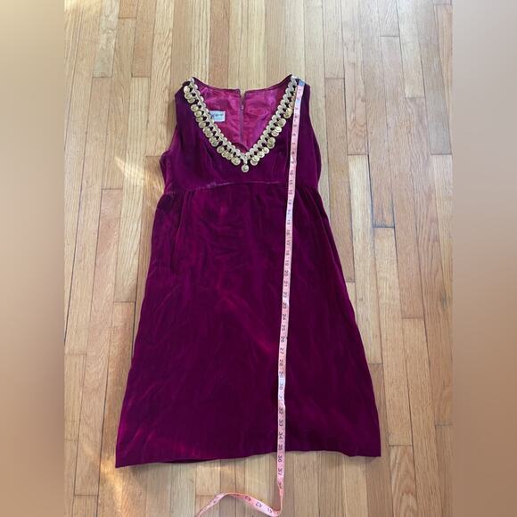 Late 60s Early 70s Burgundy Red Velvet Mini Dress with Coin Collar - Picture 7 of 9